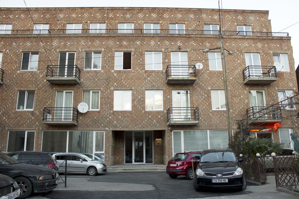 Hotel Feri Tbilisi Exterior foto
